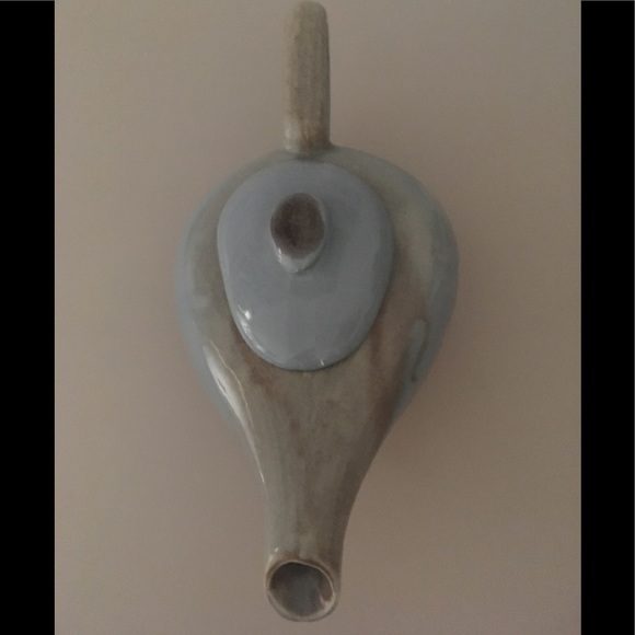 Mid Century Teapot - Picture 4 of 10